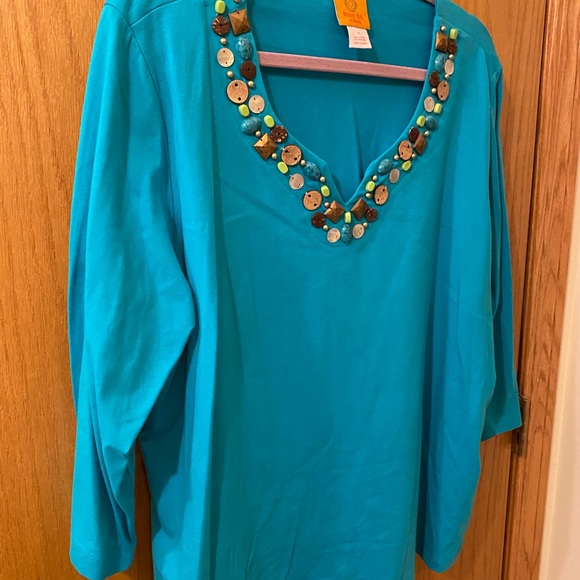 NWOT 1X Ruby Rd  Turquoise V-neck tee - Picture 2 of 5